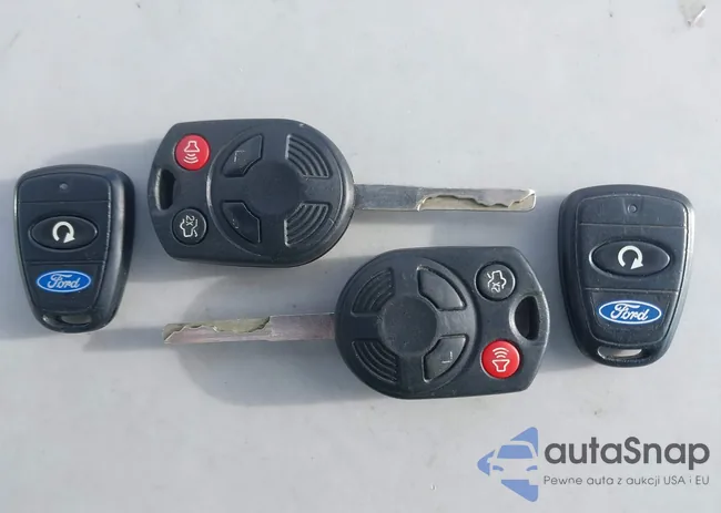 1FMCU9G92HUB81953: 43910124