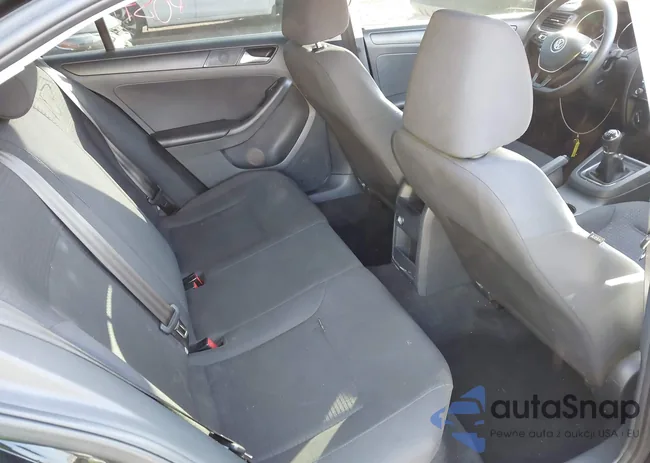 3VW1K7AJ5FM413999: 43910224