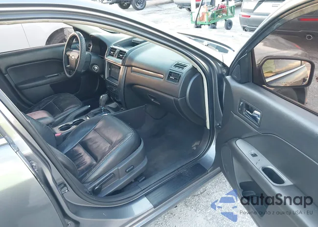 3FAHP0JG9AR232369: 43910264