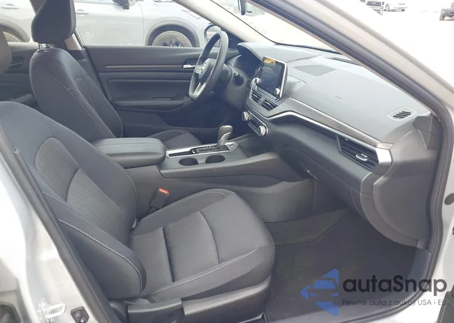 1N4BL4DV9SN355838: 43910310