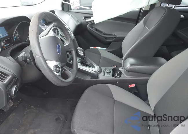 1FADP3F28DL300726: 43910318