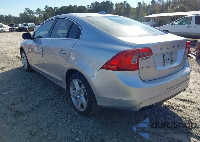 YV126MFB4F2307590: 43910336