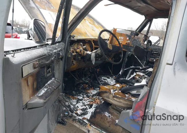 1GNEV16K5JF174108: 43909495