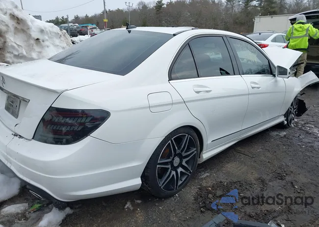 WDDGF8AB7DR251763: 43909509