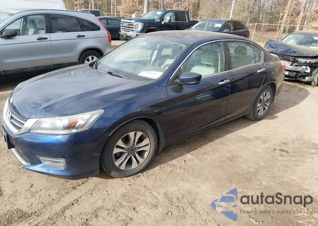 1HGCR2F3XFA194329: 43909663