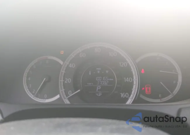 1HGCR2F3XFA194329: 43909663