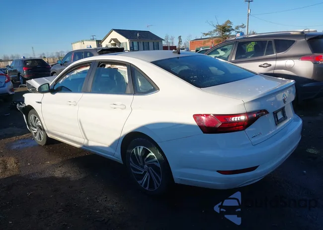 3VWE57BU7MM067601: 43909728