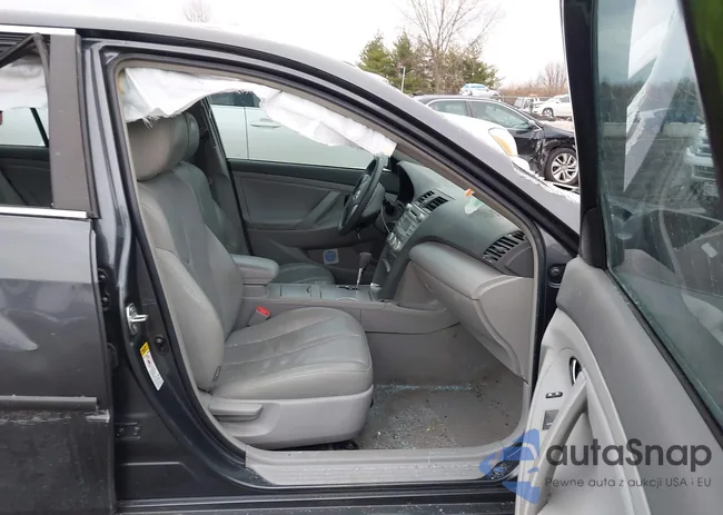 4T1BF3EK1BU582815: 43909734