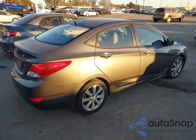 KMHCU4AE7CU267180: 43910937