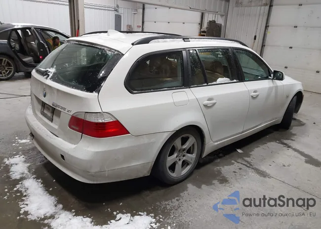 WBAPT73558CX00657: 43910941