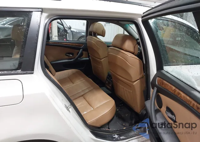 WBAPT73558CX00657: 43910941