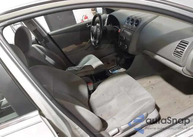 1N4AL2AP1CN566006: 43911082