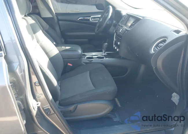 5N1DR2MN8KC607656: 43911313