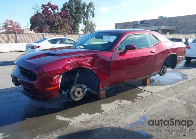 2C3CDZAG6NH185308: 43911382