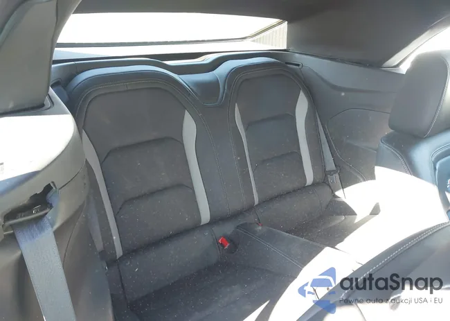 1G1FH3D77P0143574: 43910687