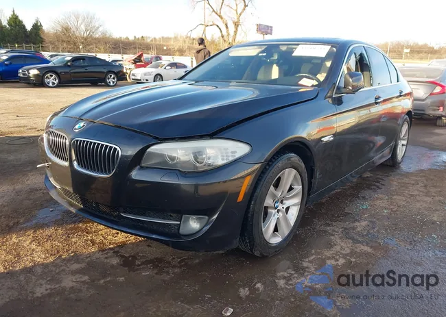 WBAXH5C5XDD110013: 43910734