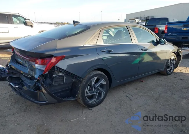 KMHLS4DG8SU005041: 43910815