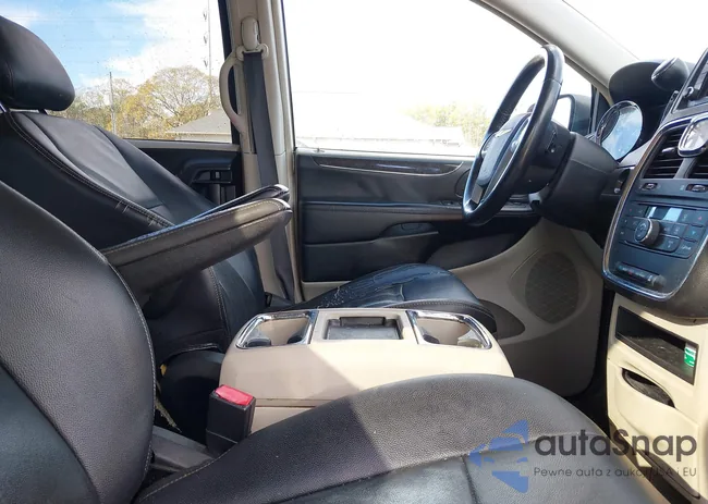 2C4RC1BGXDR787601: 43911927