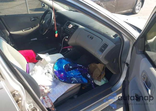 1HGCG56682A097173: 43911942