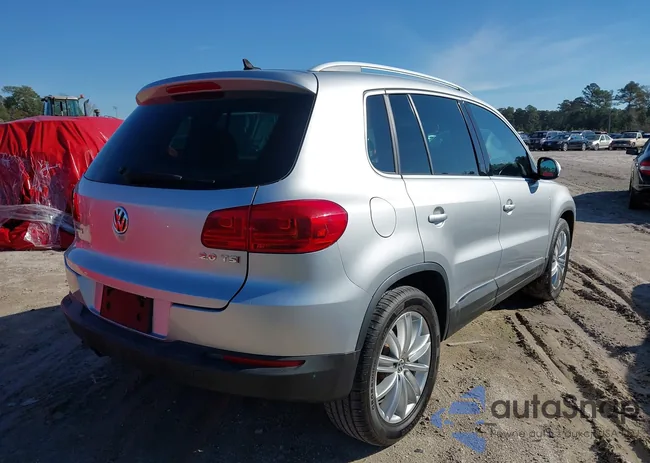 WVGAV3AX8EW560108: 43911977