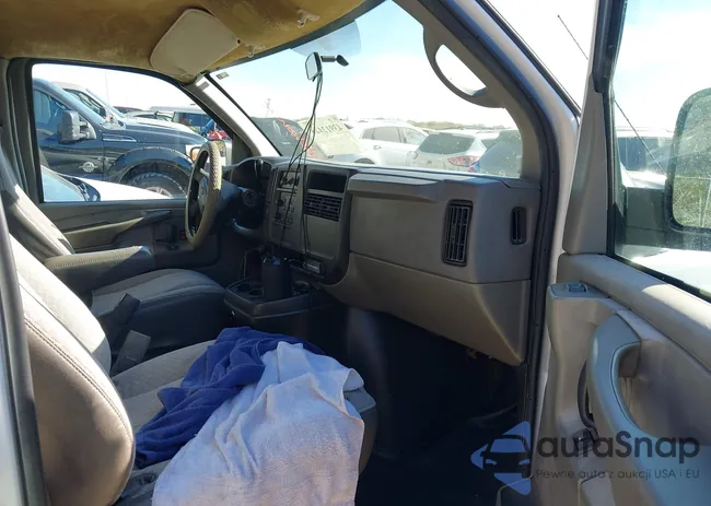 1GCEG15X841195617: 43912126