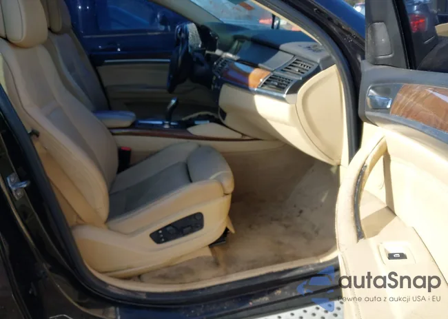 5UXFG8C54DL591514: 43912128