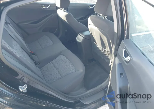 KMHC75LC7JU067082: 43912223