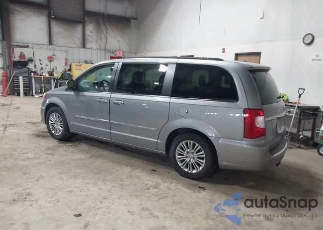 2C4RC1CG6FR601103: 43912328