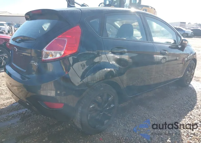 3FADP4EE8EM191119: 43911472