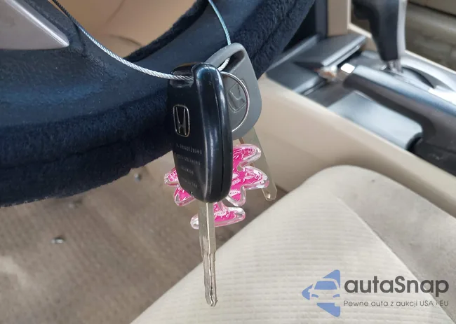 1HGCP2F78CA129662: 43911507