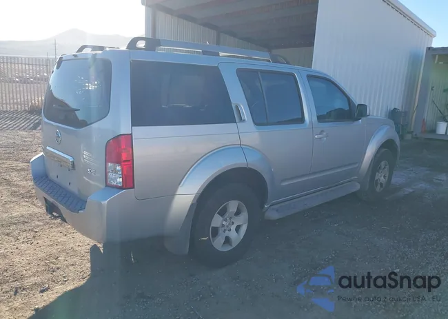 5N1AR18U85C747242: 43911524