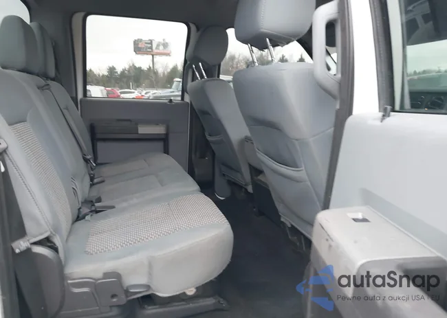 1FT7W2BT4GED26137: 43911604