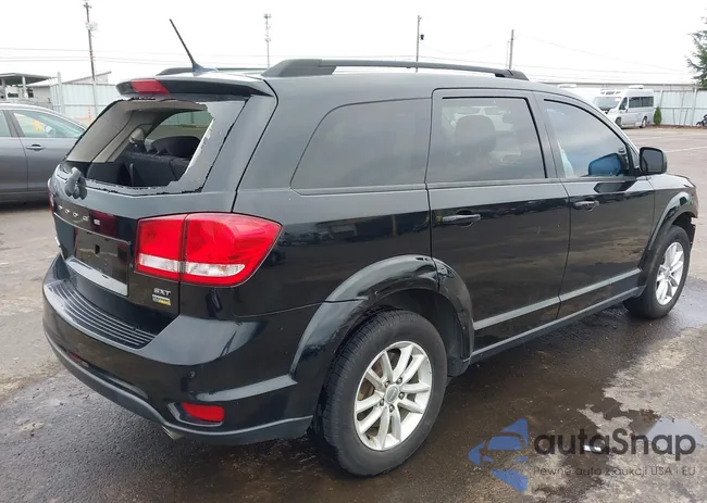 3C4PDCBG9HT533820: 43911765