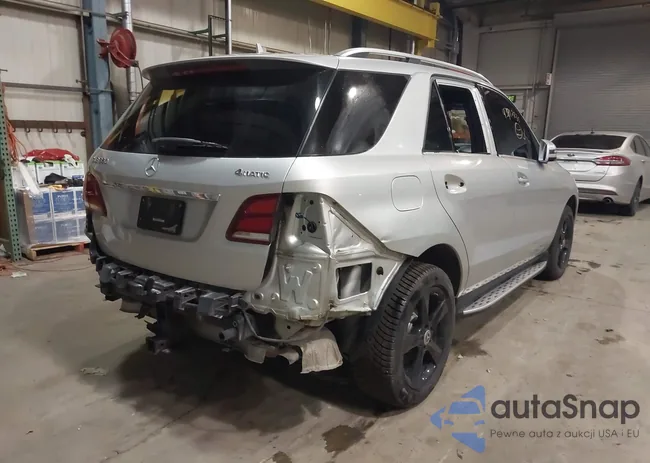 4JGDA5HB6GA806782: 43912835