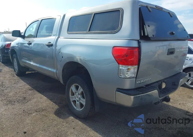 5TFDW5F17BX194002: 43912883