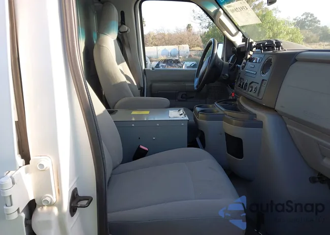 1FTNE2EL8BDB37074: 43912890