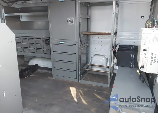 1FTNE2EL8BDB37074: 43912890