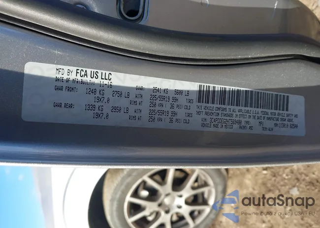 3C4PDDEG2HT569480: 43912924