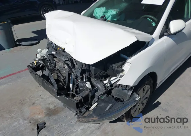 3KPA24AB6KE201367: 43912947