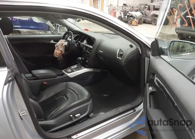 WAUM2AFR6GA003638: 43912962