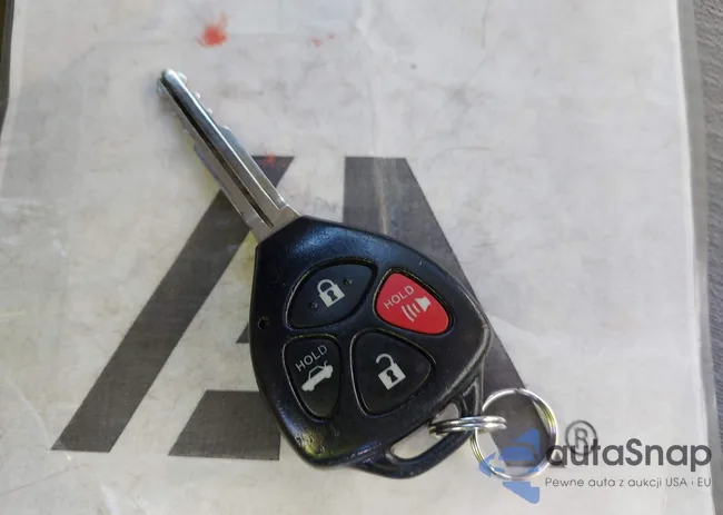 2T1BU4EE7DC923709: 43913095