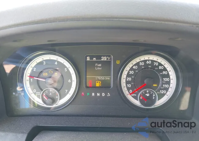 1C6RR7LT2ES444902: 43913120