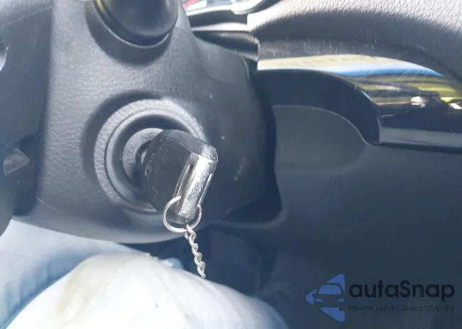 5XYKT4A60EG490127: 43913152