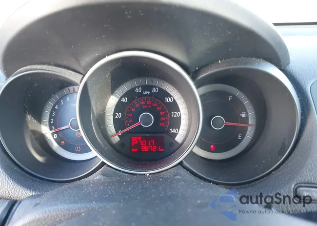 KNAFU5A25C5514085: 43913158