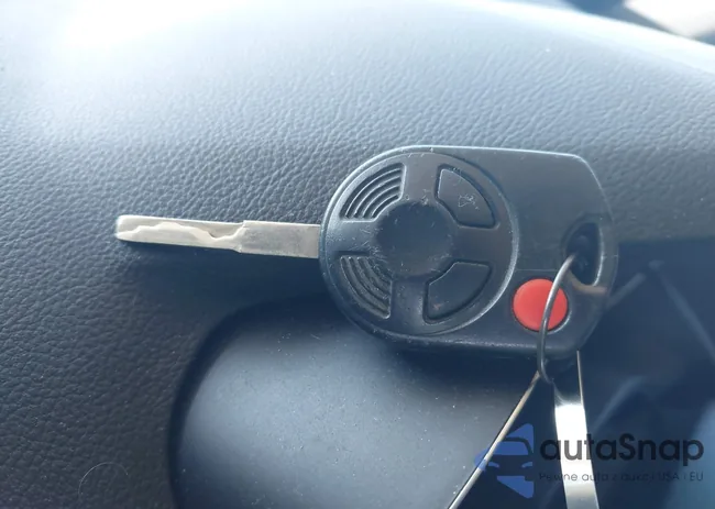 1FMCU0F77DUD07665: 43913178