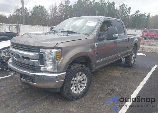 1FT7W2BT2KED39526: 43913188