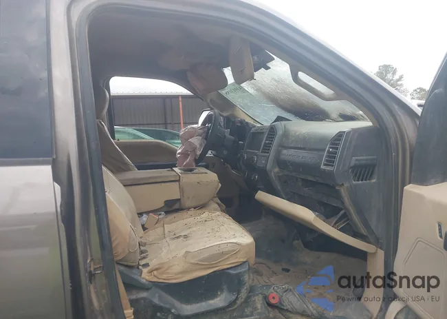 1FT7W2BT2KED39526: 43913188