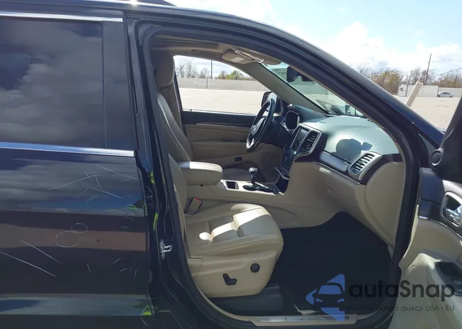 1C4RJEBG2EC173620: 43913292