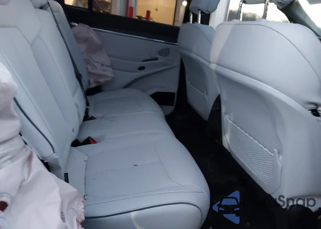 3C4RJNCK6ST572842: 43913295