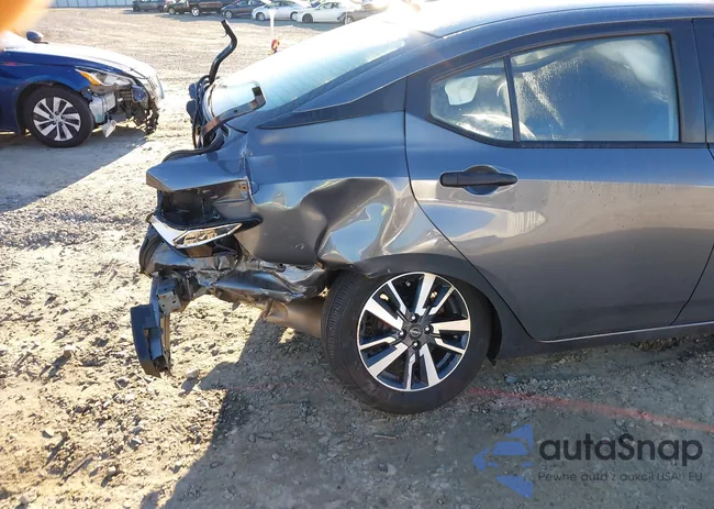 3N1CN8DV3RL924485: 43913341